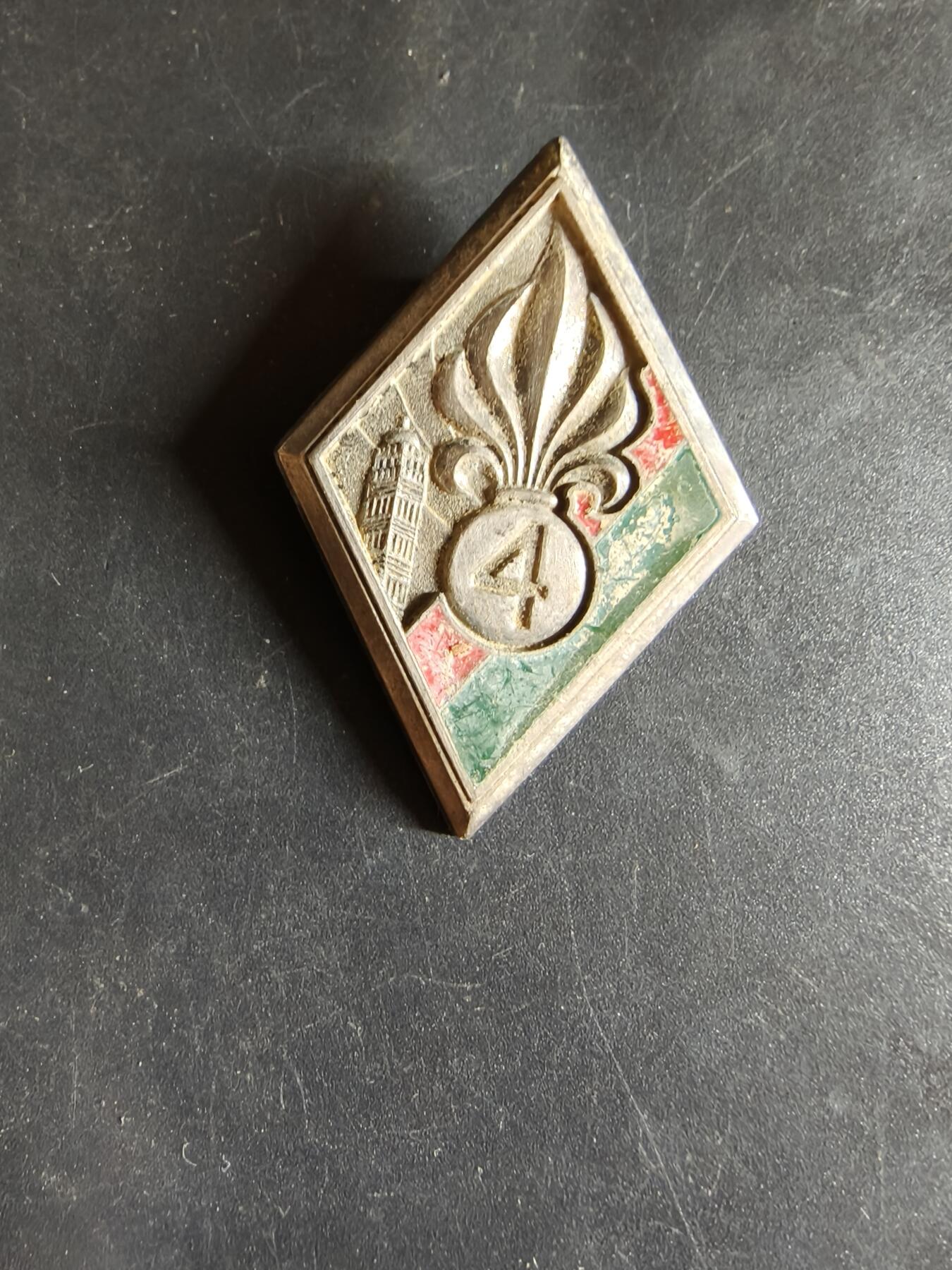 老王徽章第163期 13-15日三场连拍 16日统一发货  13、14日结束后可寄存 法国证章