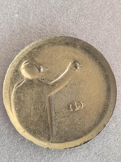 综合藏品场.喜欢出价就得！无套路无托.诚信惠友交友！自动快拍. 毛主席像章直径约60MM保真包老..编号280023