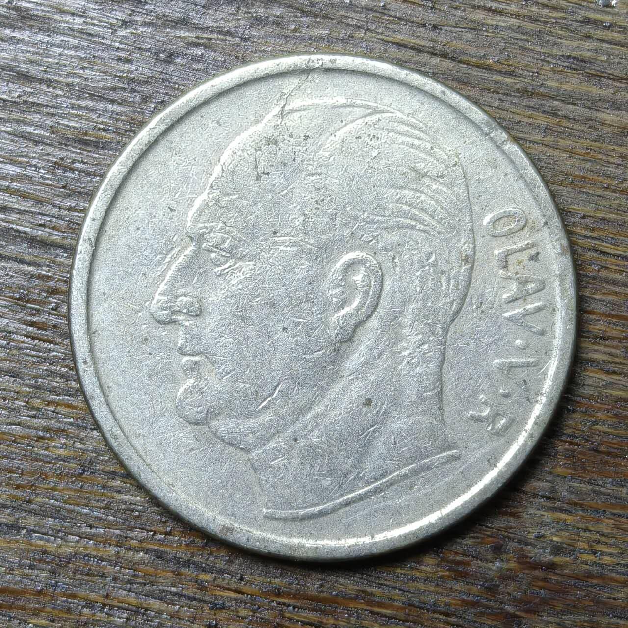 【铜匠收藏】★第132场★散币场，无佣金，30包邮。不满30元，支付5元运费。《接受代拍 代送NGC评级》 挪威 1963年 1克朗铜镍币 骏马 奥拉夫五世国王