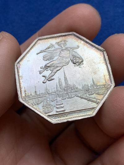 《竞宝斋》第439场 周日，周一，周二 3场连拍 （全场包邮） - 法国商会八角银质代币 丰饶角1银标 16.35克 33.6mm 