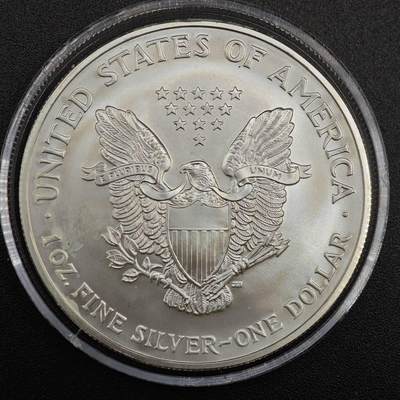 【淘币小摊】实时拍第七百九十九拍   银币套币场   满百包邮可预留二周 每周一统一发货   - 美国2005年行走鹰洋一盎司999银币镀泰坦尼克号彩绘