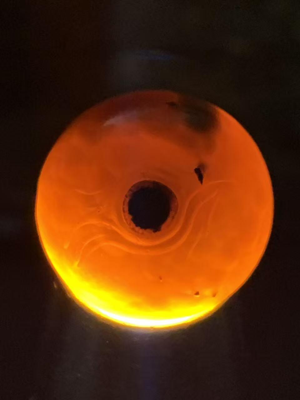 精美冻料原皮战国红玛瑙雕刻天眼图案圆珠一个