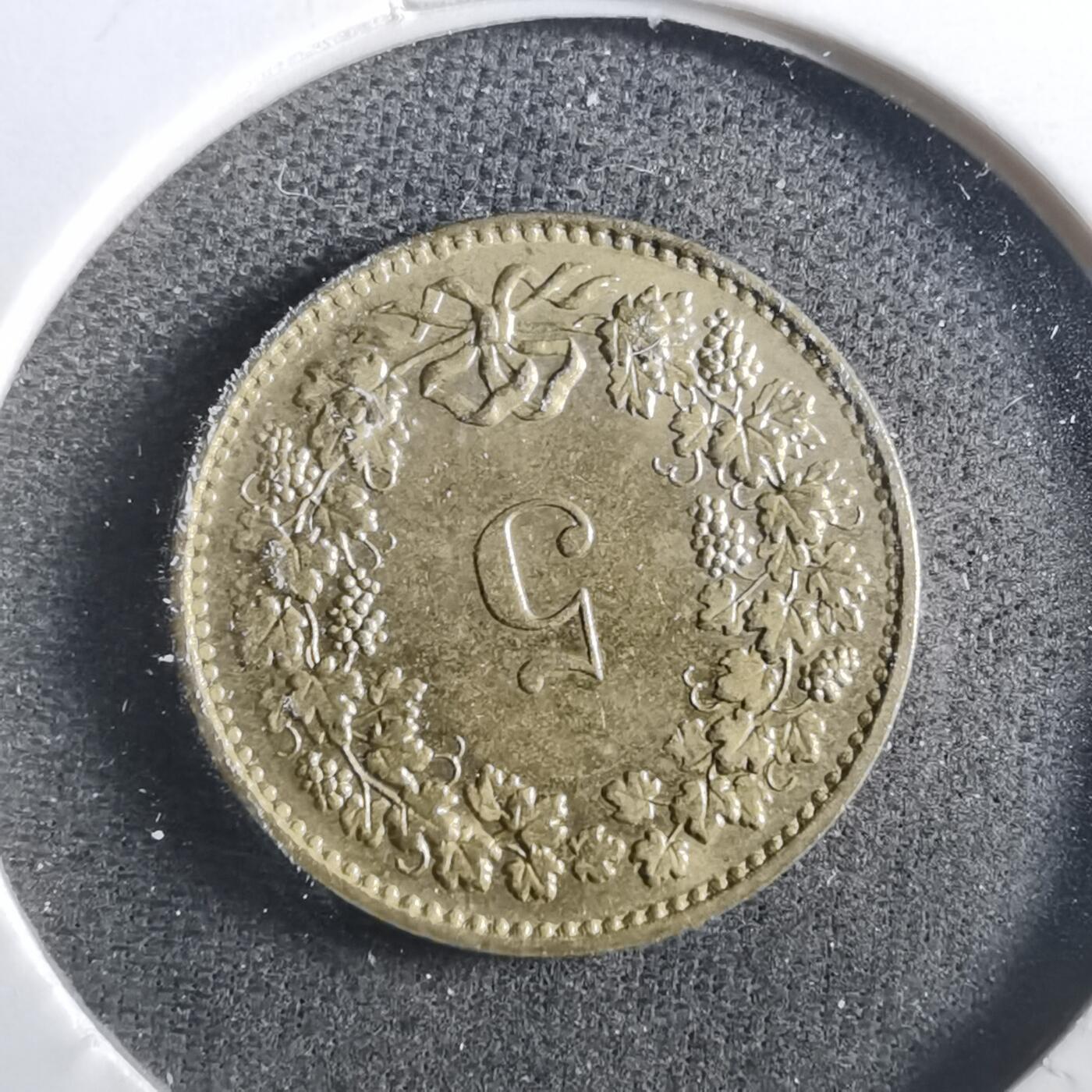 沼泽如烟--第906场 瑞士1983年五分