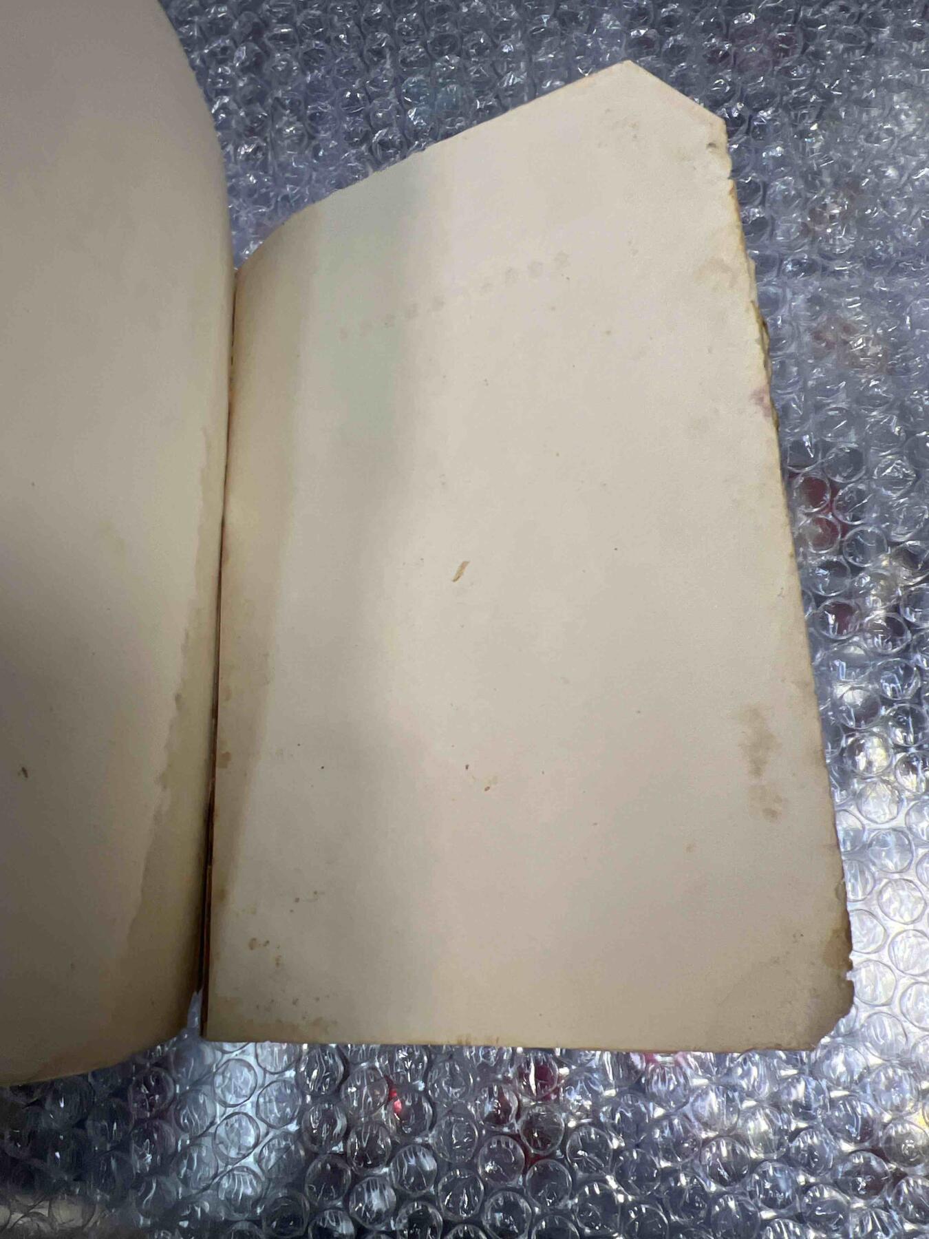 毛主席像章、纪念章、红色书籍