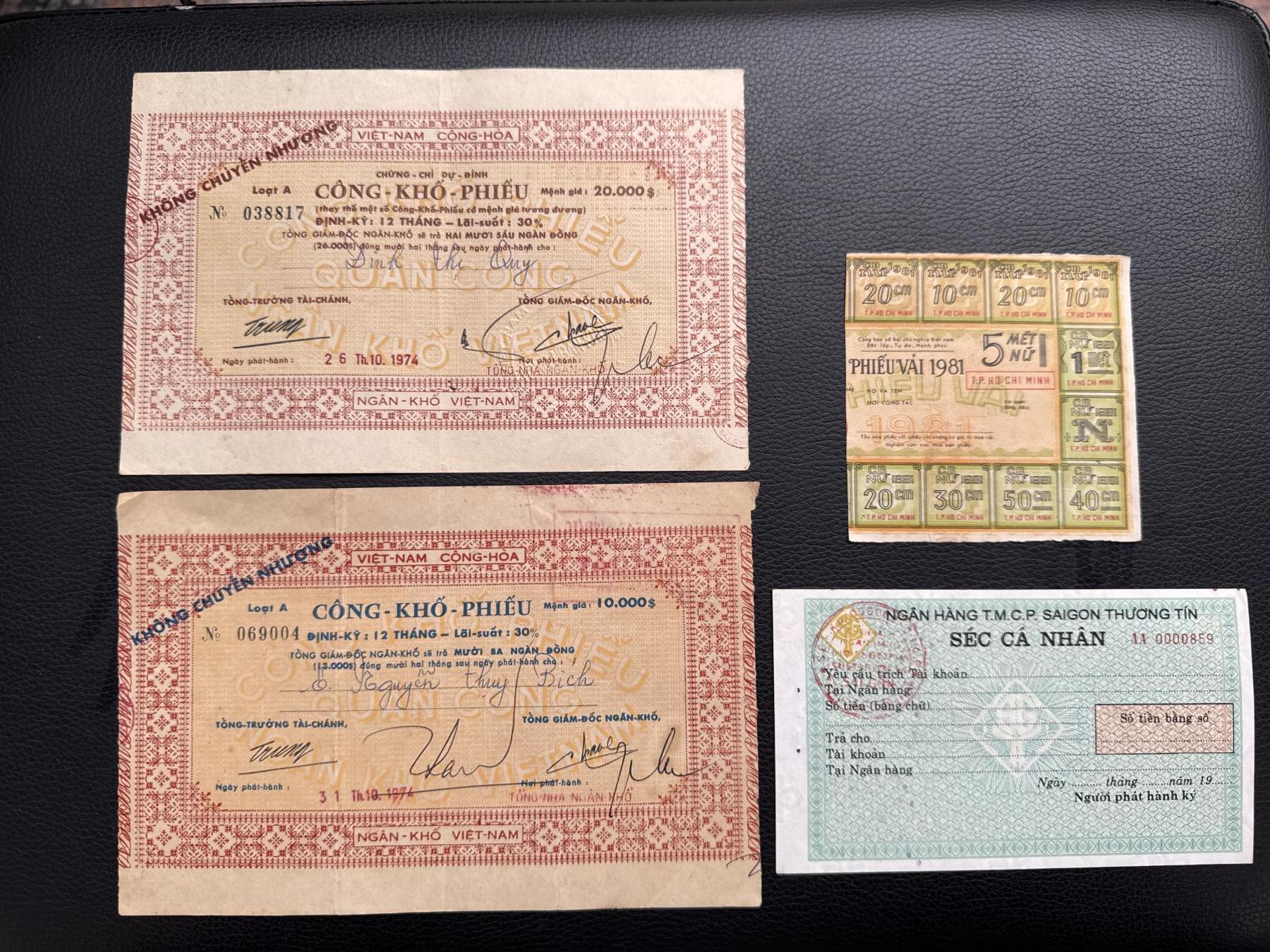 桂P钱币文化工作室拍卖第四十五期 越南公债券一组