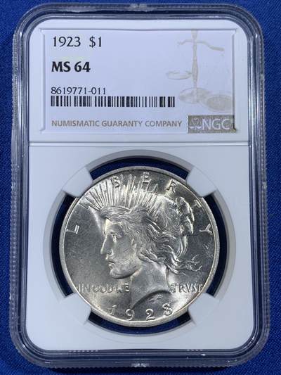 《竞宝斋》第439场 周日，周一，周二 3场连拍 （全场包邮） - NGC MS64 美国1923年和平银币，BU转光好品。