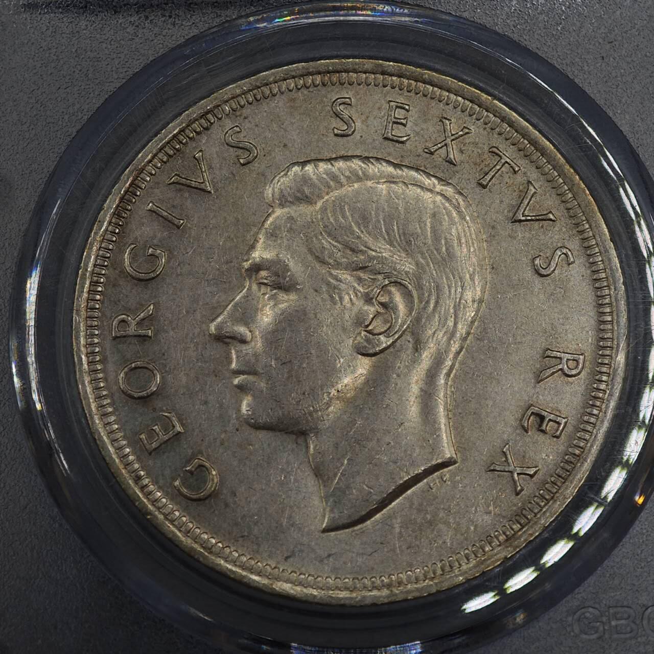 【淘币小摊】实时拍第七百九十九拍   银币套币场   满百包邮可预留二周 每周一统一发货   南非1952年开普敦300周年5先令银币