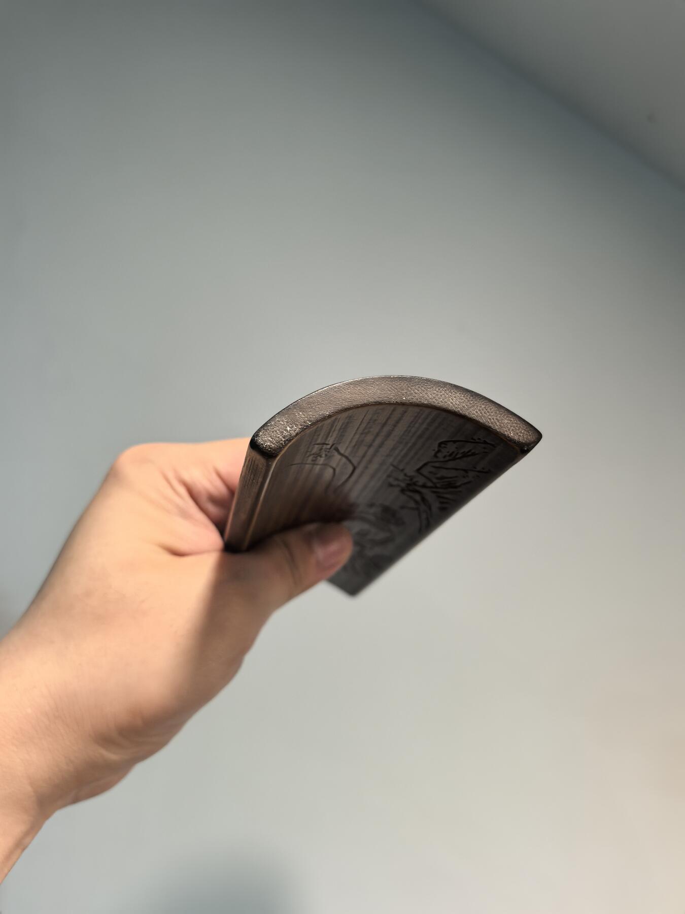 兰馨堂古玩杂项专场 老竹雕人物诗文臂搁镇纸摆件  双面雕工