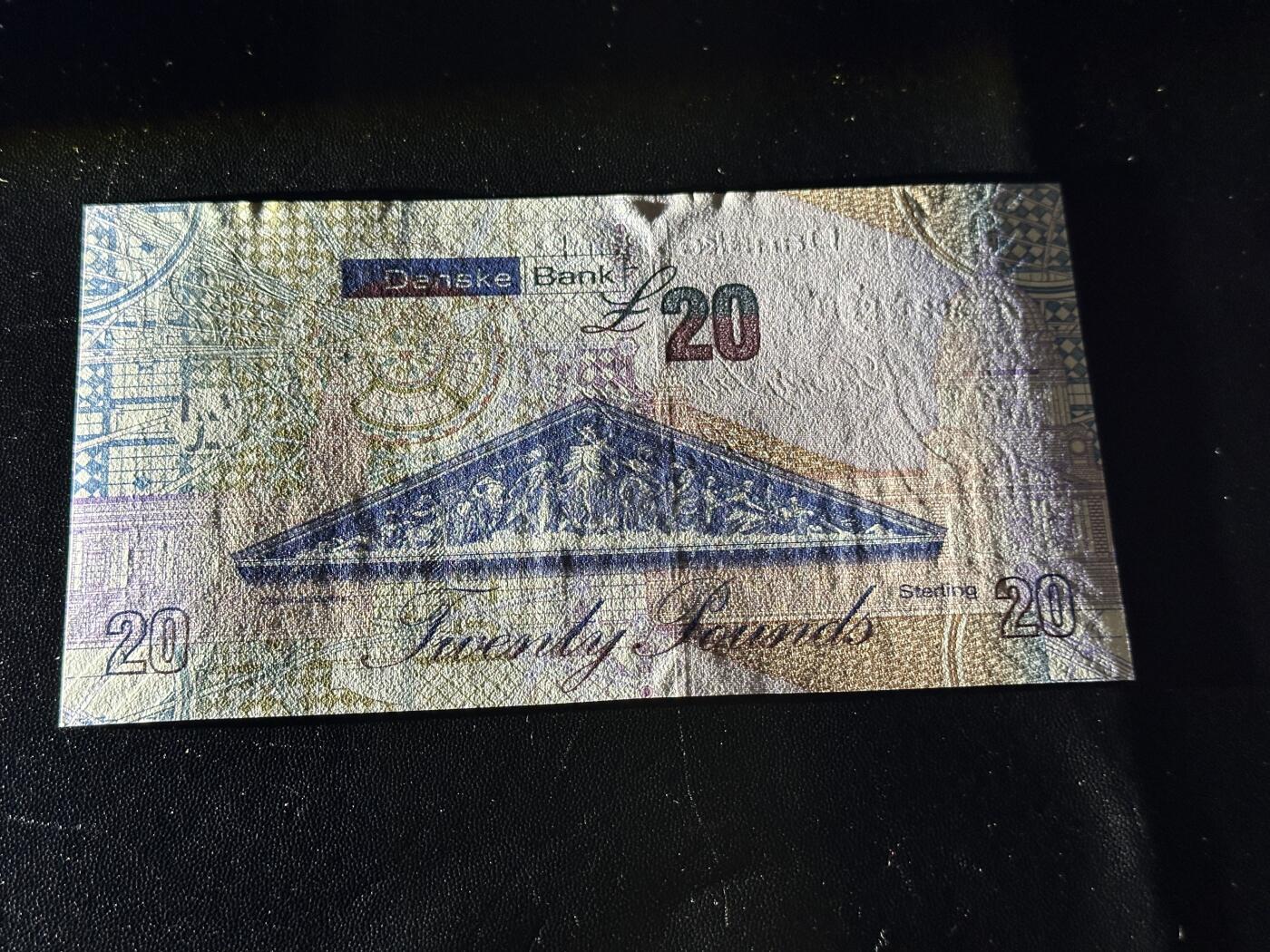 《外钞收藏家》第五百八十六期（品种丰富、精品多）（本平台长期征集拍品、欢迎藏友们联系合作） 2016年丹斯克银行20镑 全新UNC