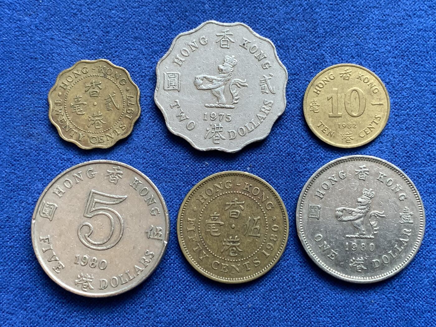 《竞宝斋》第439场 周日，周一，周二 3场连拍 （全场包邮） 六枚一组 1975-1982年香港旧硬币