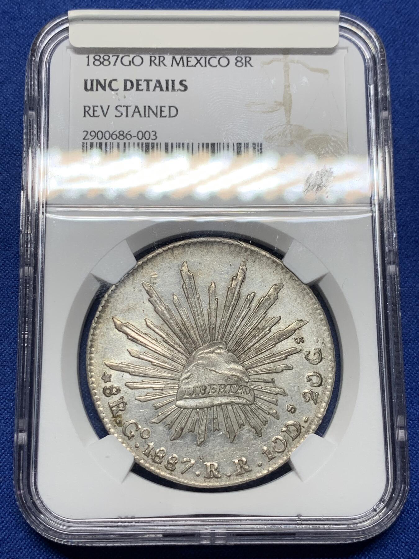 《竞宝斋》第439场 周日，周一，周二 3场连拍 （全场包邮） NGC UNCD 墨西哥 1887GO RR 鹰洋 8R银币，细节和光度不错的一枚，背面脏污有能力者可砸盒清洗