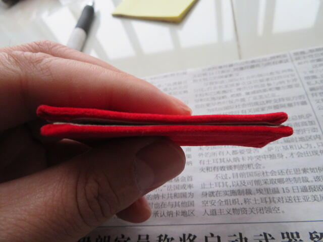 73--【全新】【有脏痕】65扎线红领章一付20220104-6