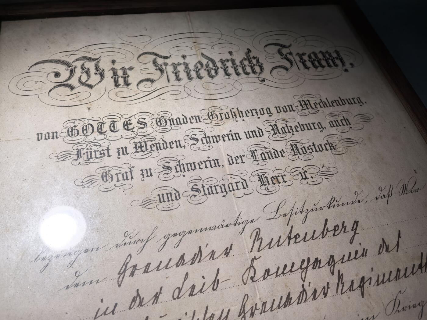 盛世勋华——号角文化勋章邮票专场拍卖第288期 德国（一战）梅克伦堡大公国英勇作战嘉奖令 1917年授予 带装裱框