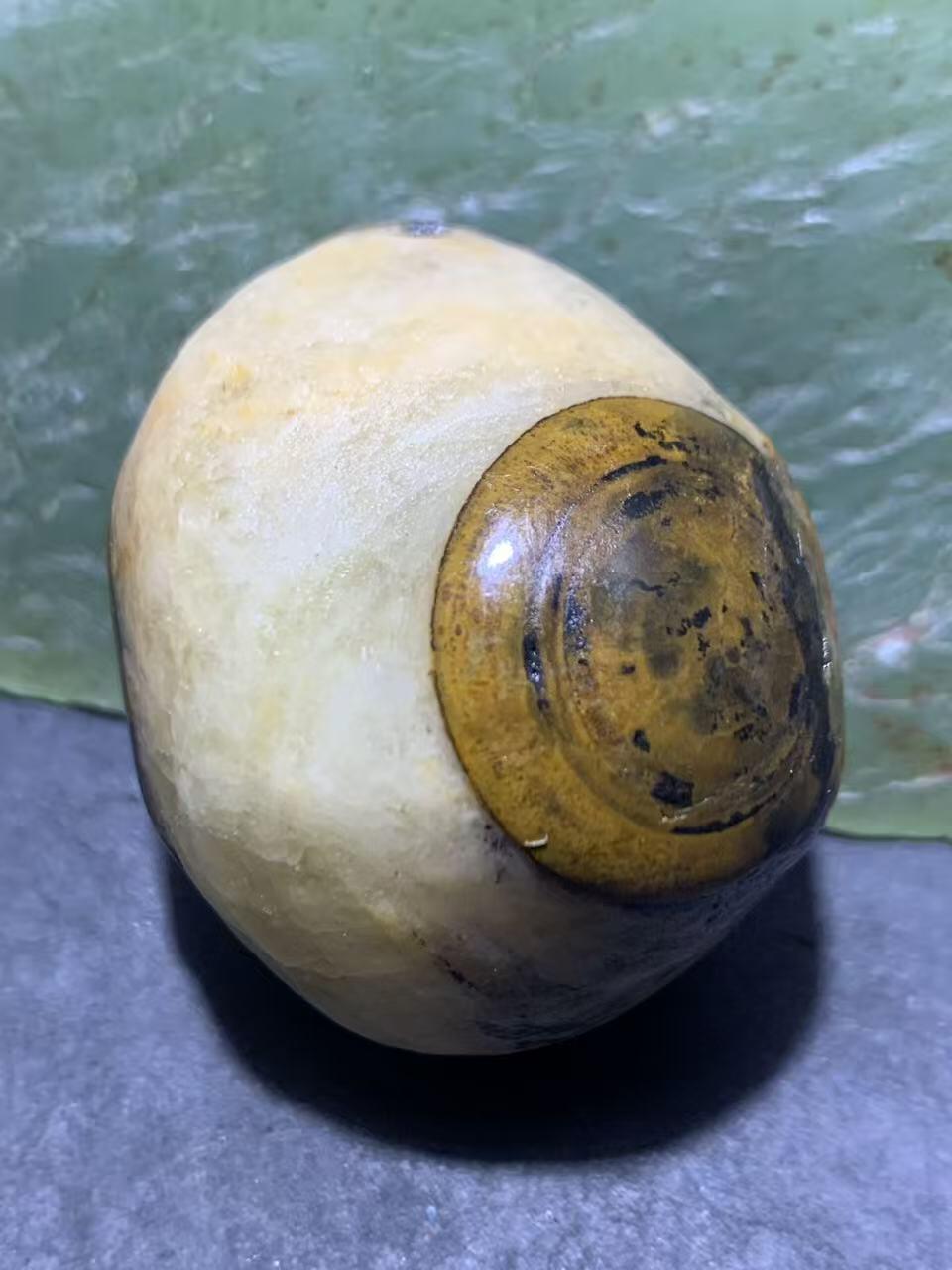 精美冰飘战国红玛瑙随形天眼原石吊坠一个