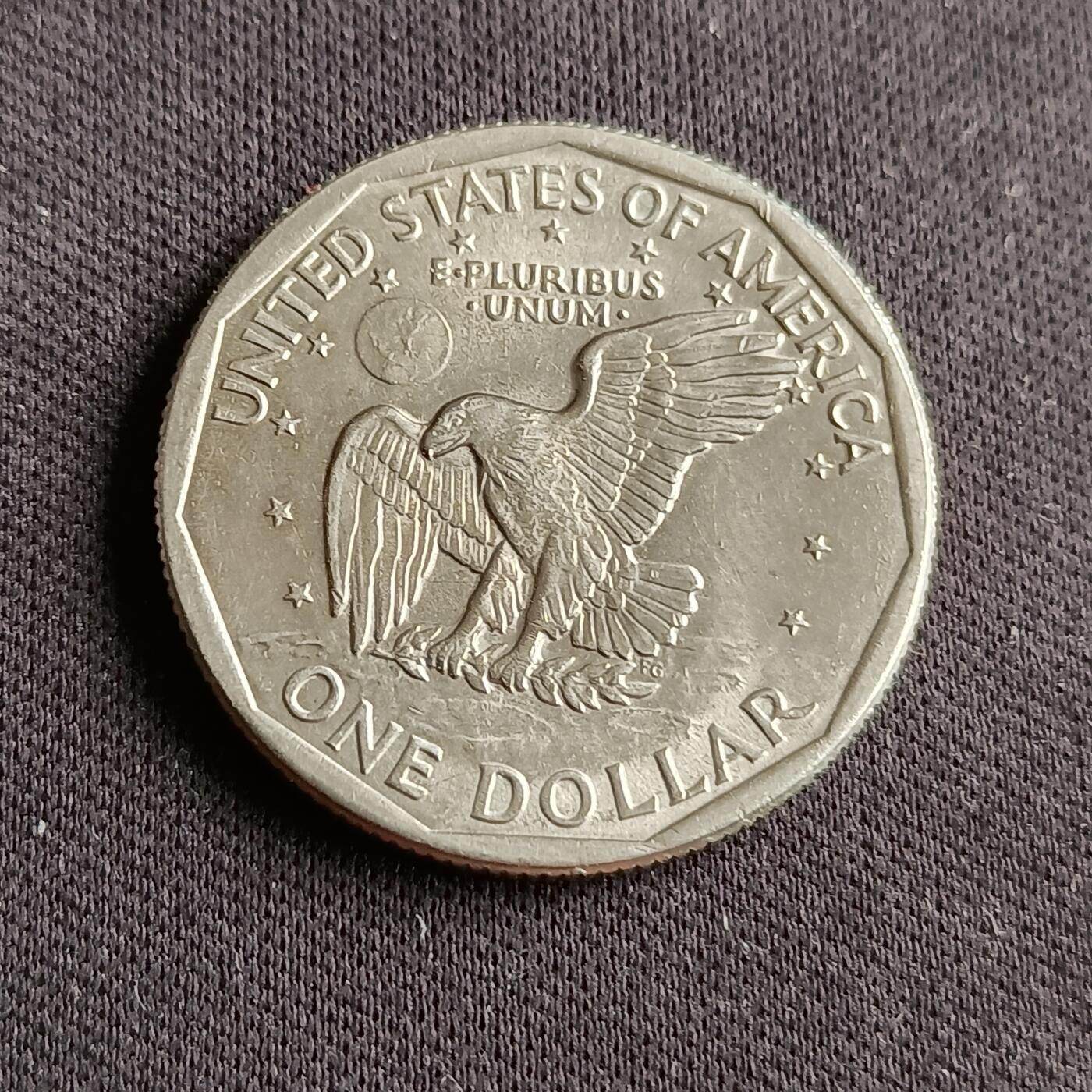 【游宝拍卖】乙巳蛇年88期 佣金1+6% 美国-1美元 1979年