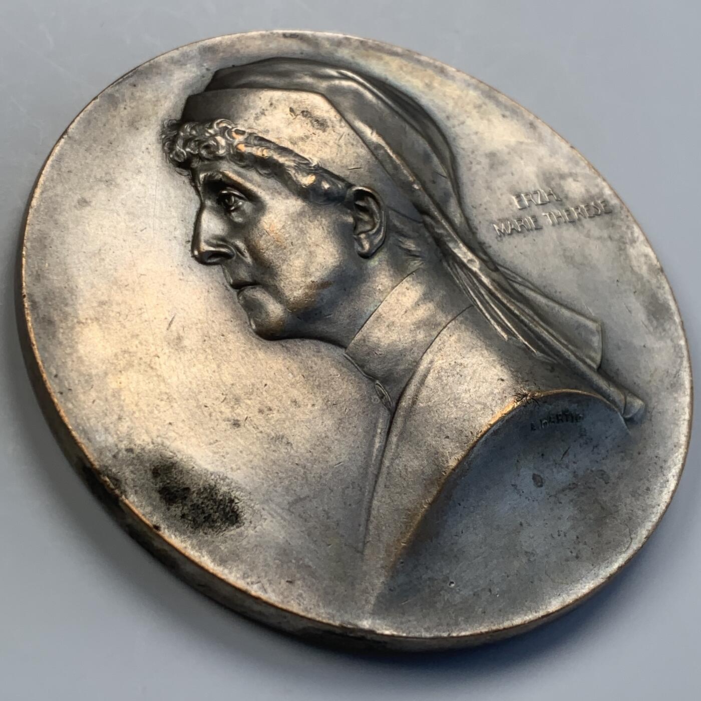 掌中浮雕-藏着的欧洲第042场 1916年奥地利玛丽·特蕾莎女伯爵镀银铜章 , 65mm