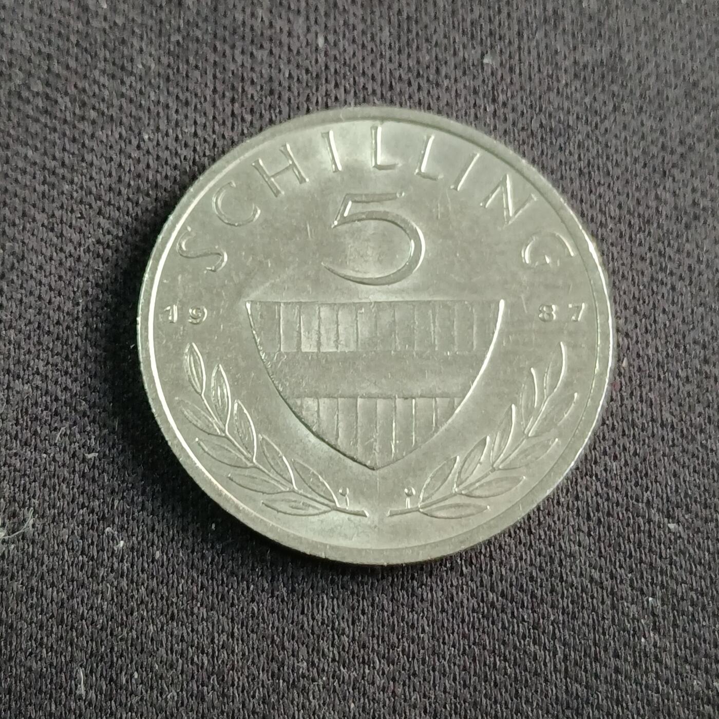 【游宝拍卖】乙巳蛇年88期 佣金1+6% 奥地利-5先令 1987年 原光好品