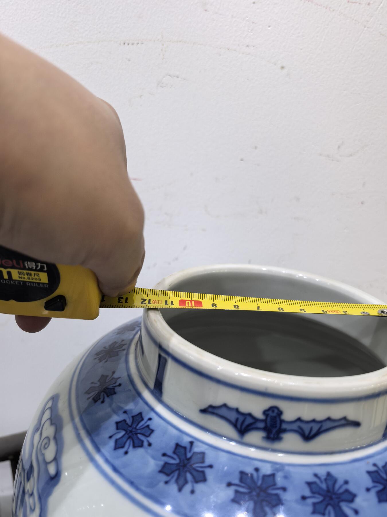 兰馨堂瓷器专场 大清康熙年制青花人物故事将军罐