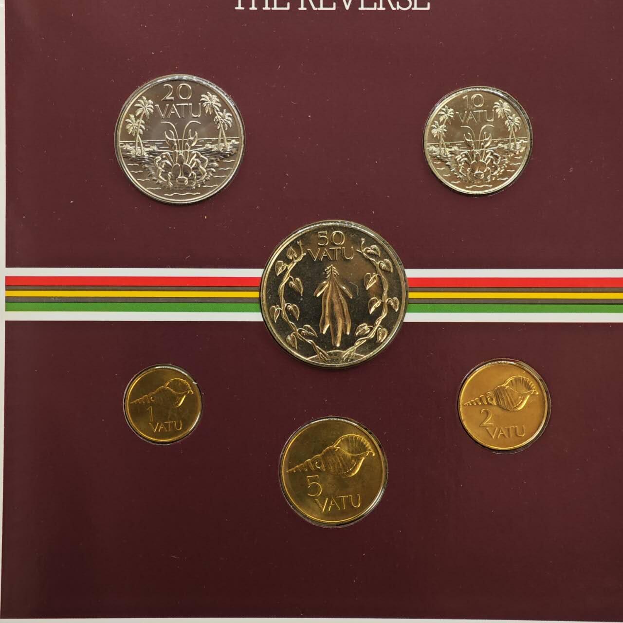 【淘币小摊】实时拍第七百九十九拍   银币套币场   满百包邮可预留二周 每周一统一发货   瓦努阿图1983年套币