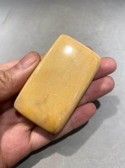 黄蜡石摆件镇纸手把件