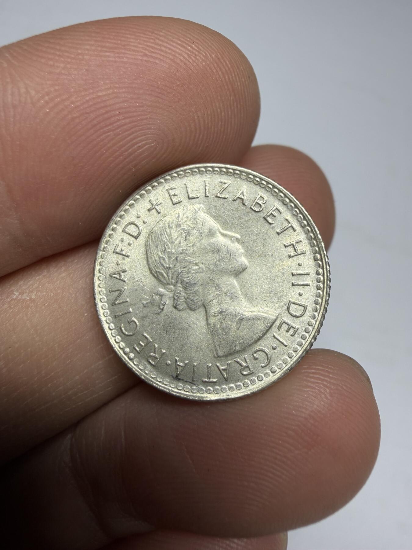 2025年集古藏今外币拍卖第十期-第7场—（总第287拍），可以寄存60天，满160元包邮。 1959年澳大利亚6便士银币