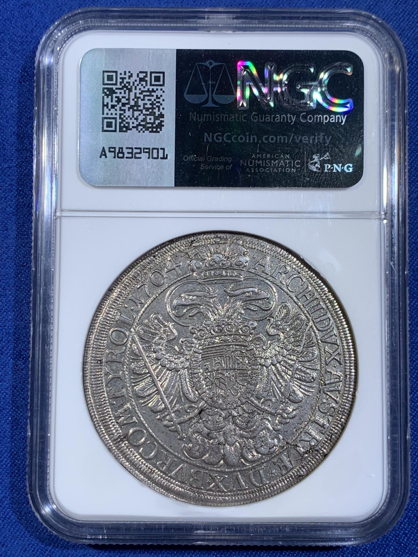 《竞宝斋》第439场 周日，周一，周二 3场连拍 （全场包邮） NGC MS62 哈布斯堡王朝奥地利帝国 1704年 利奥波德一世 威尼斯版 泰勒大银币 热门猪嘴大波浪 底光充沛 状态不易