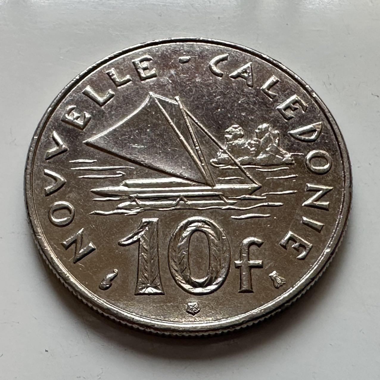 🌹外币初藏🌹🐯2025年第129场  每周二四六晚8️⃣点 接代拍 新喀里多尼亚1999年10法郎