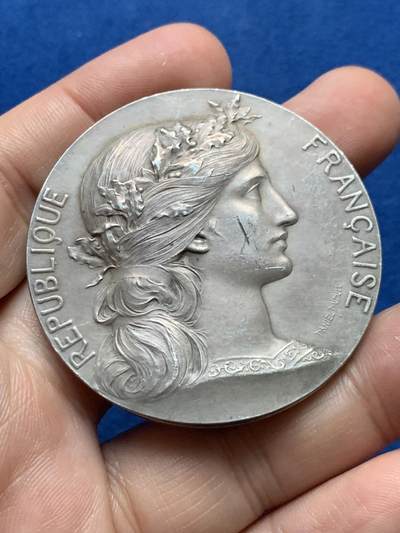 《竞宝斋》第439场 周日，周一，周二 3场连拍 （全场包邮） - 法国射击协会玛丽安娜女神纪念银章 61.75克 50mm 丰饶角1银 带盒