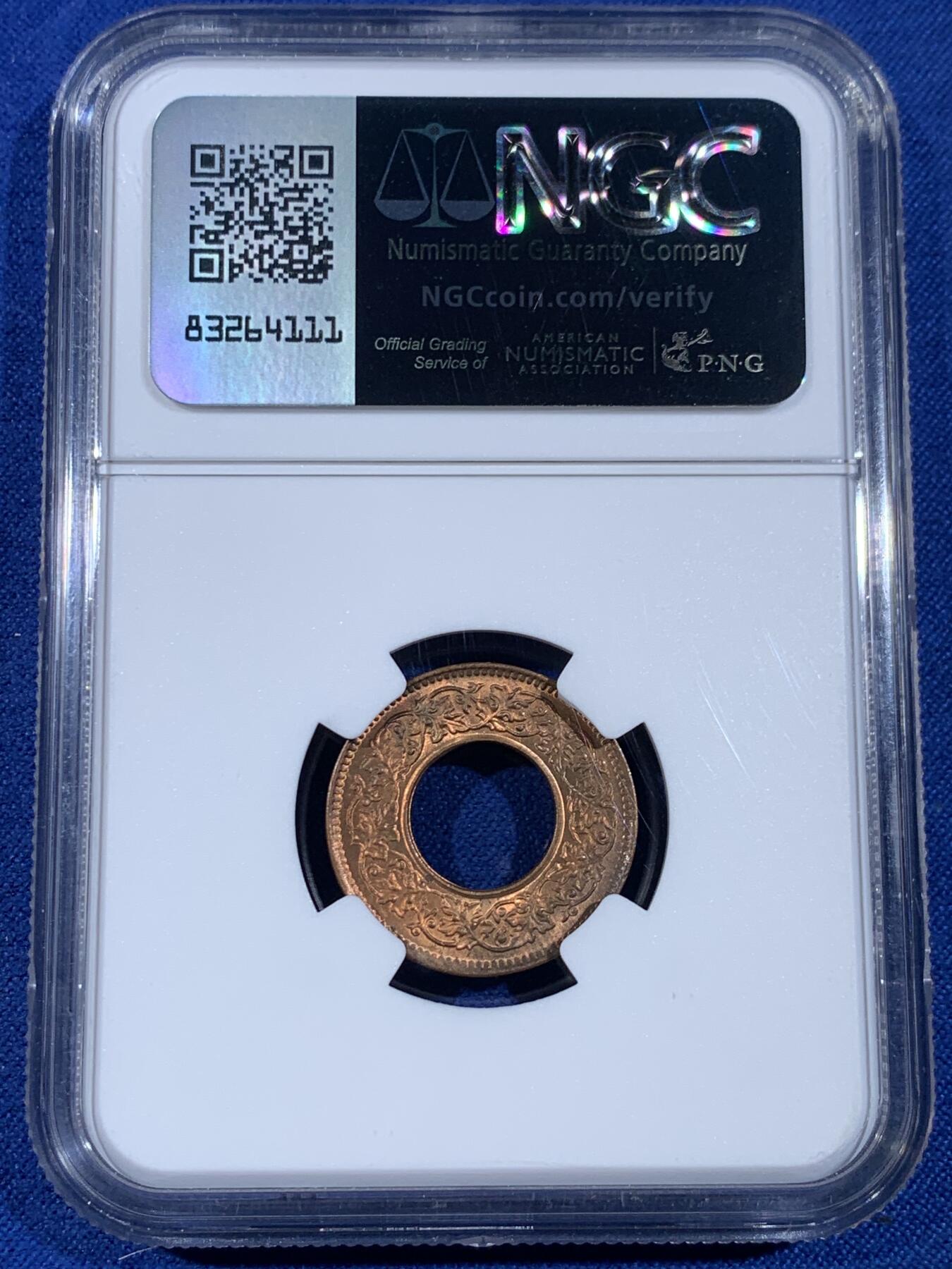 《竞宝斋》第439场 周日，周一，周二 3场连拍 （全场包邮） NGC MS65RB 英属印度 1944年 1PICE 中孔铜币 卷拆品 极品高分极美状态