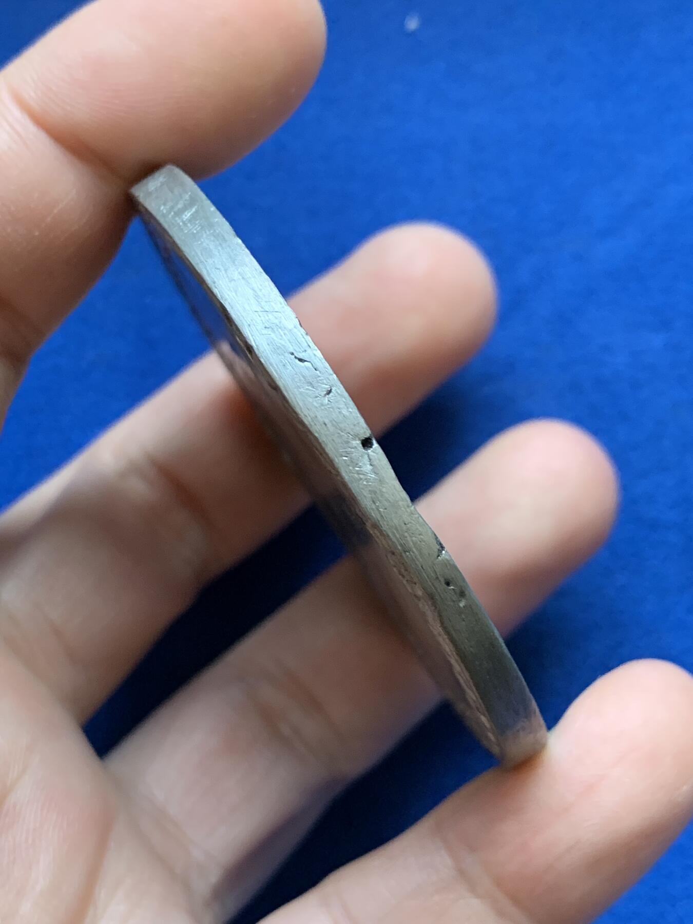 《竞宝斋》第439场 周日，周一，周二 3场连拍 （全场包邮） 德国柏林消防军官纪念大章，锌锡合金材质，直径58.8mm，重量78.8g。