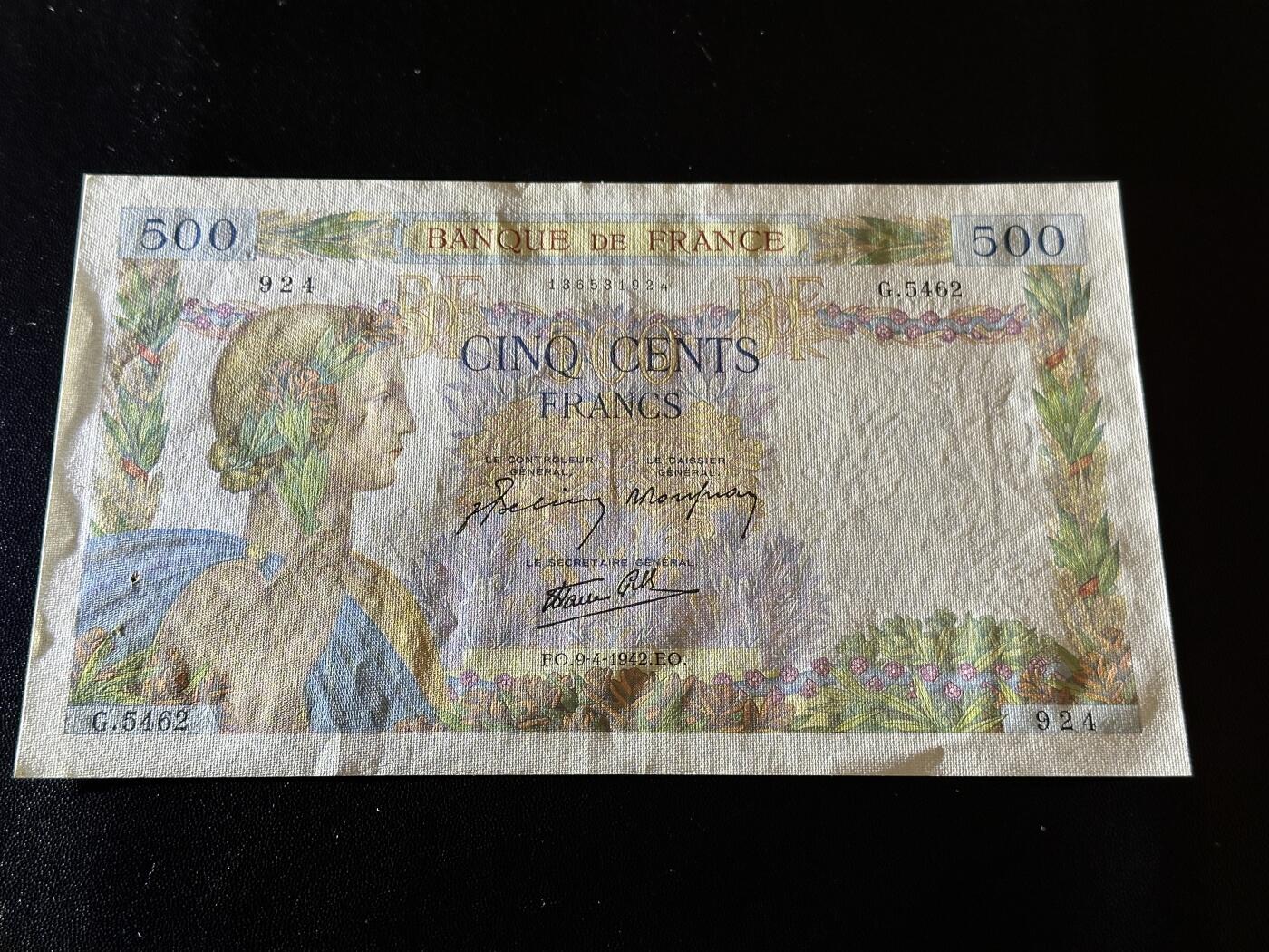 《外钞收藏家》第五百八十六期（品种丰富、精品多）（本平台长期征集拍品、欢迎藏友们联系合作）