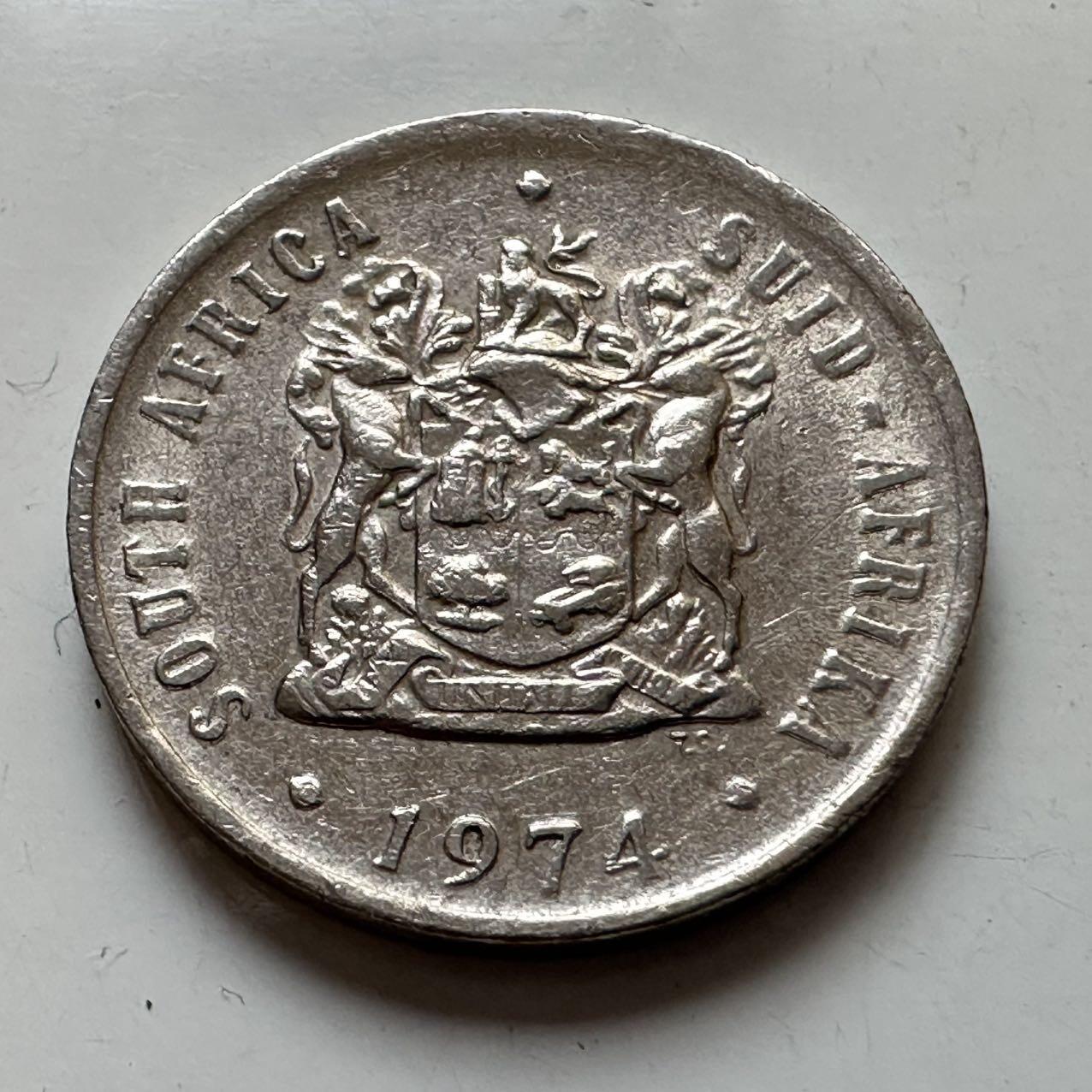 🌹外币初藏🌹🐯2025年第129场  每周二四六晚8️⃣点 接代拍 南非1974年10分