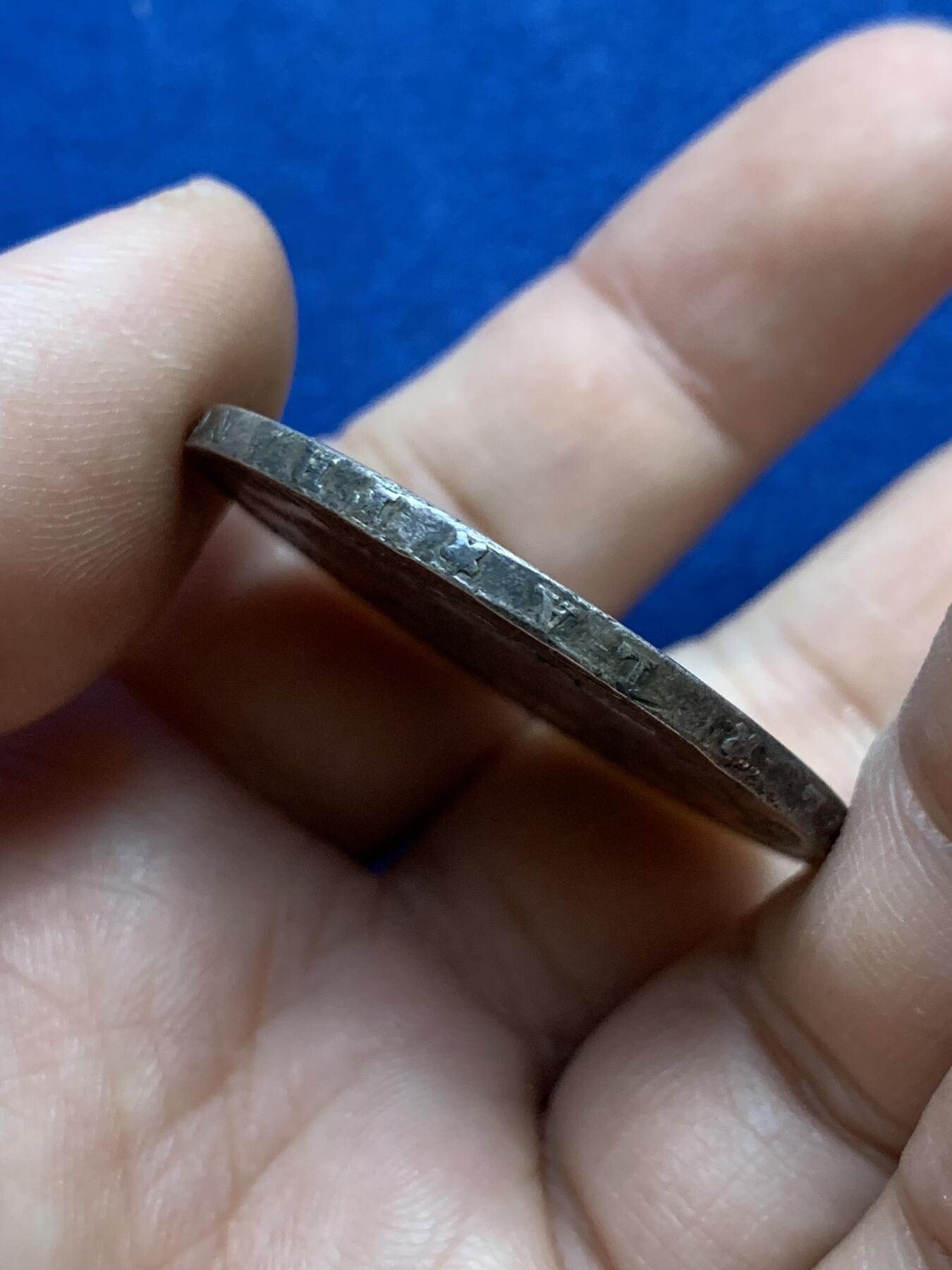 《竞宝斋》第439场 周日，周一，周二 3场连拍 （全场包邮） 法国1856年拿破仑三世5法郎大银币，光头版。