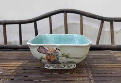 兰馨堂瓷器专场 - 粉彩人物水仙盆瓷器水盂摆件