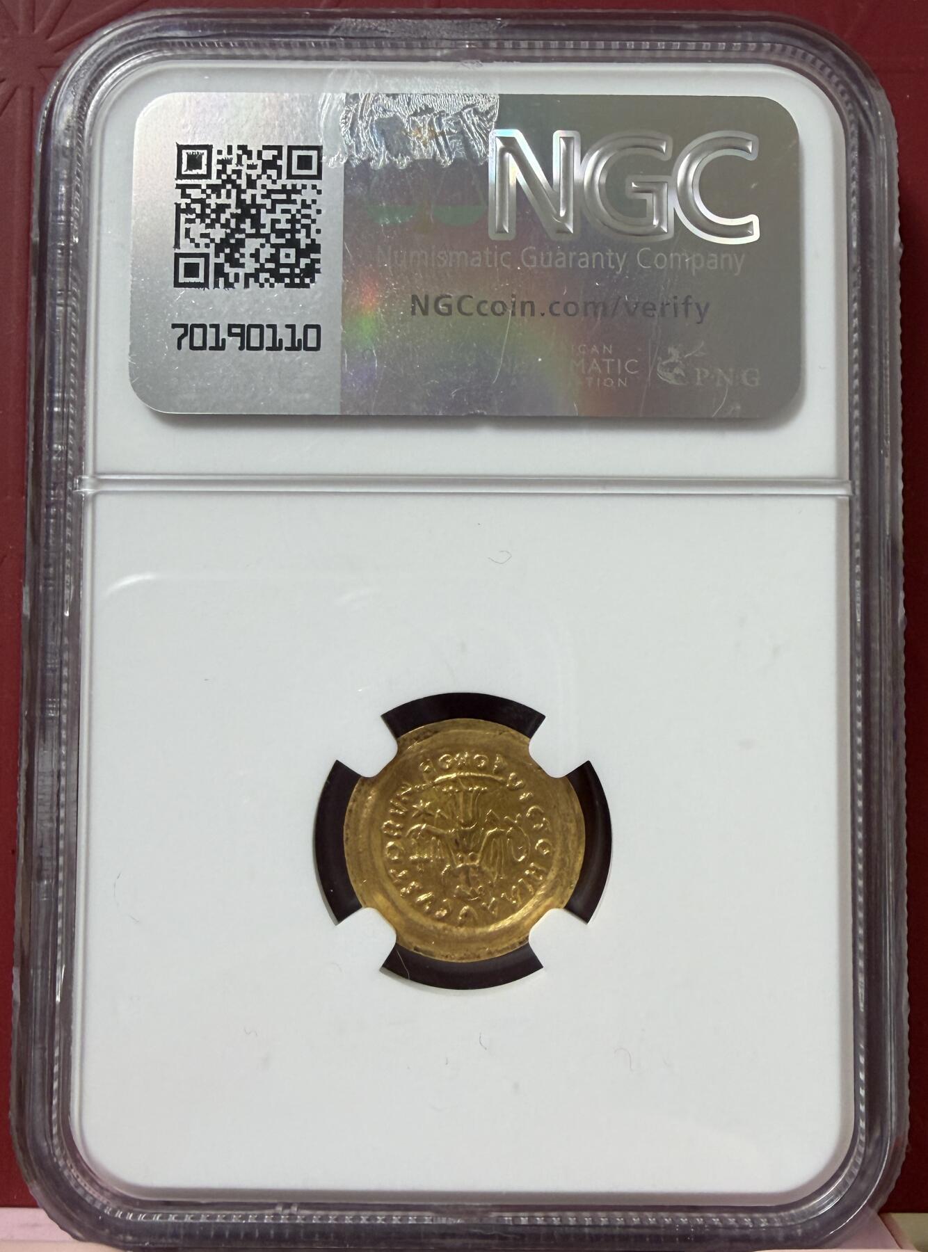 梧彩钱庄捡漏拍11月