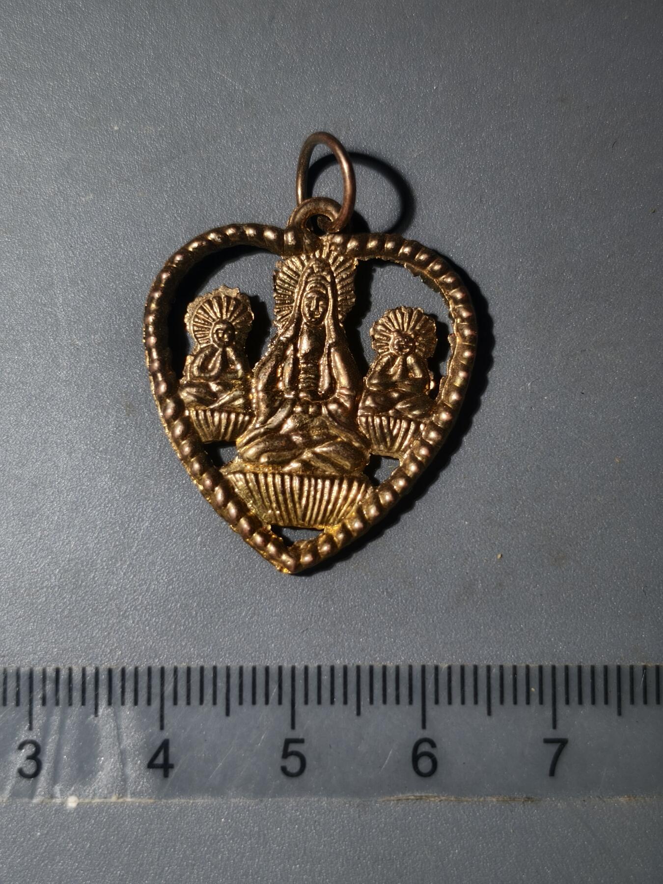 86期回流戒指饰品杂件纪念章丝路钱币专场 佛牌