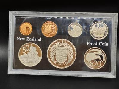 【淘币小摊】实时拍第七百九十九拍   银币套币场   满百包邮可预留二周 每周一统一发货   - 新西兰1976年精制套币