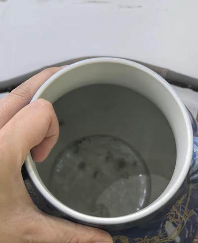 霁蓝釉描金双耳尊瓶 