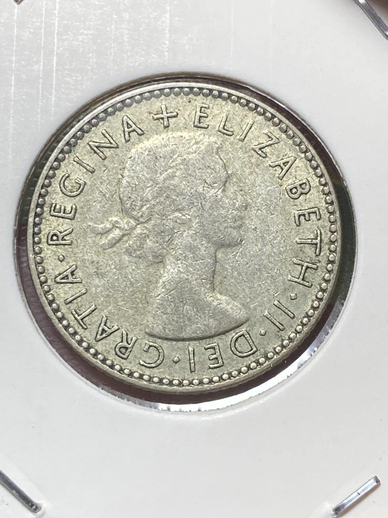 2025年第一百三十场(总第一百五十六场）外国好品纸夹散币场(免佣金) 澳大利亚🇦🇺1954年6便士银币(伊丽莎白二世第一版，关门年仅发行2年，500银)