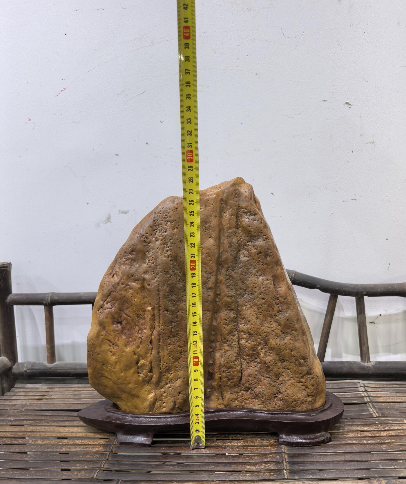 兰馨堂古玩杂项专场 老黄蜡石山子摆件