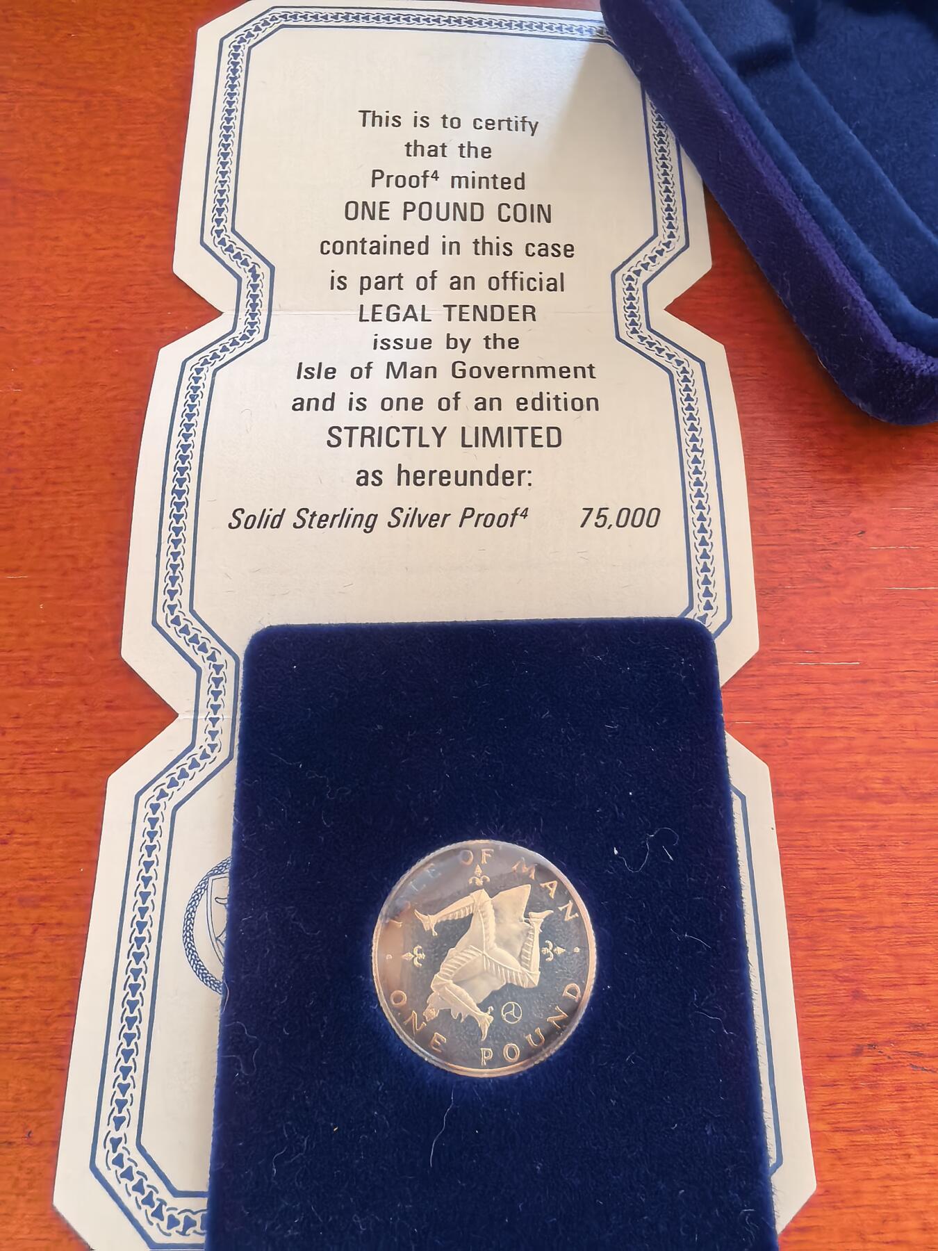 长老汇蛇年精选第七十四场拍卖 1979马恩岛1镑精制银币，环彩，盒证全