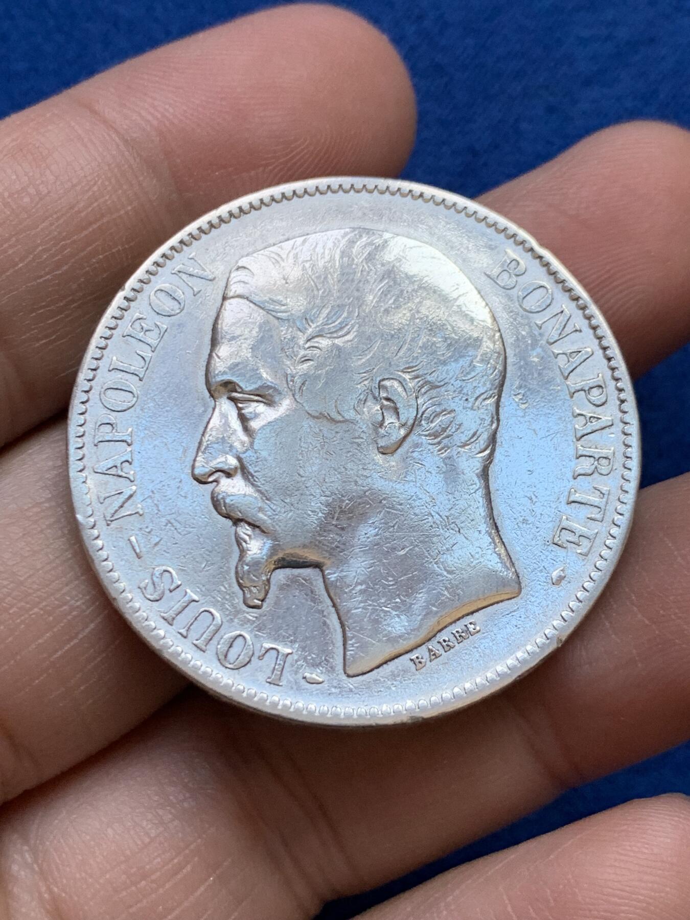 《竞宝斋》第439场 周日，周一，周二 3场连拍 （全场包邮） 法国 1852年 拿破仑三世总统版 5法郎银币