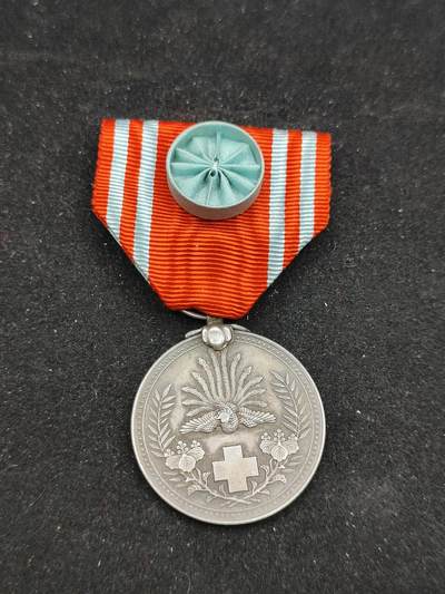 0元起拍勋章 第311期 咸鱼国勋章拍卖专场 11月19日（周日）下午6：00开始 - 赤十字终身社员章银制