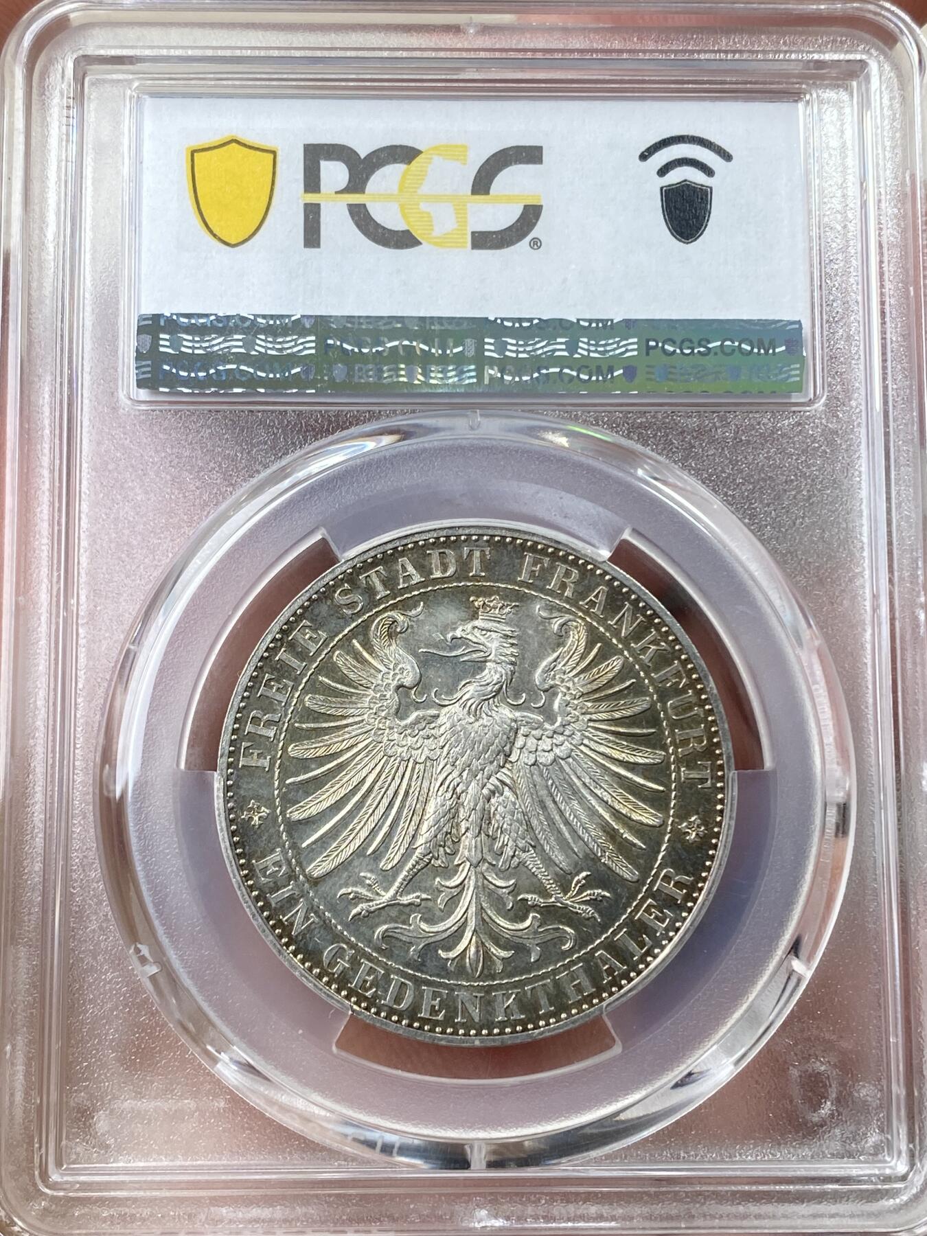万国钱币拍卖第055期 PCGS MS62 1863法兰克福王子议会1泰勒 经典法兰城景观品种 顶级五彩状态难得