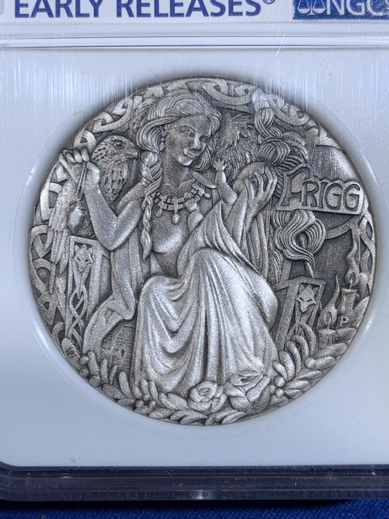 《竞宝斋》第439场 周日，周一，周二 3场连拍 （全场包邮） NGC PF70ANTIGUED 图瓦卢2017年2元仿古精制银币 北欧众神系列-弗丽嘉（司掌婚姻、家庭、天空与炉灶的女神，主神奥丁的妻子‌） 2盎司999银 早期蓝标 冠军分