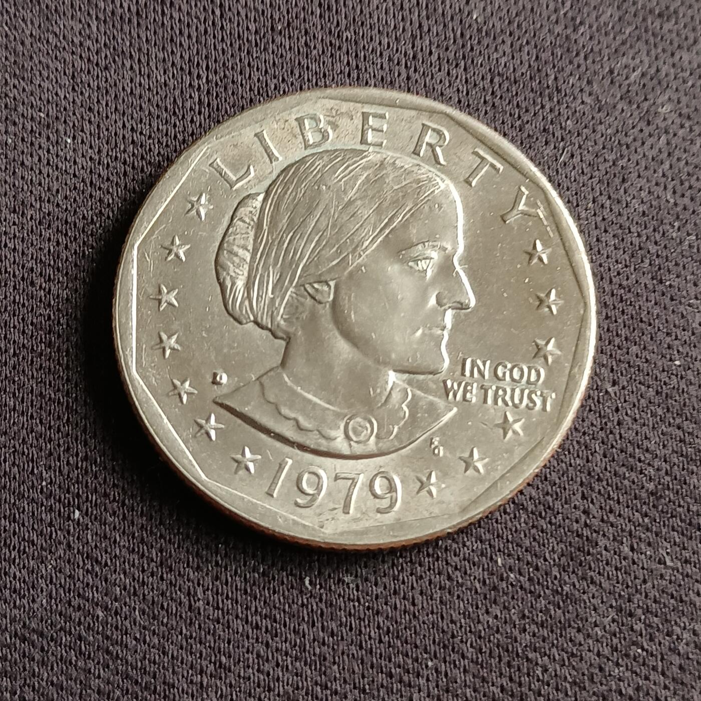 【游宝拍卖】乙巳蛇年88期 佣金1+6% 美国-1美元 1979年