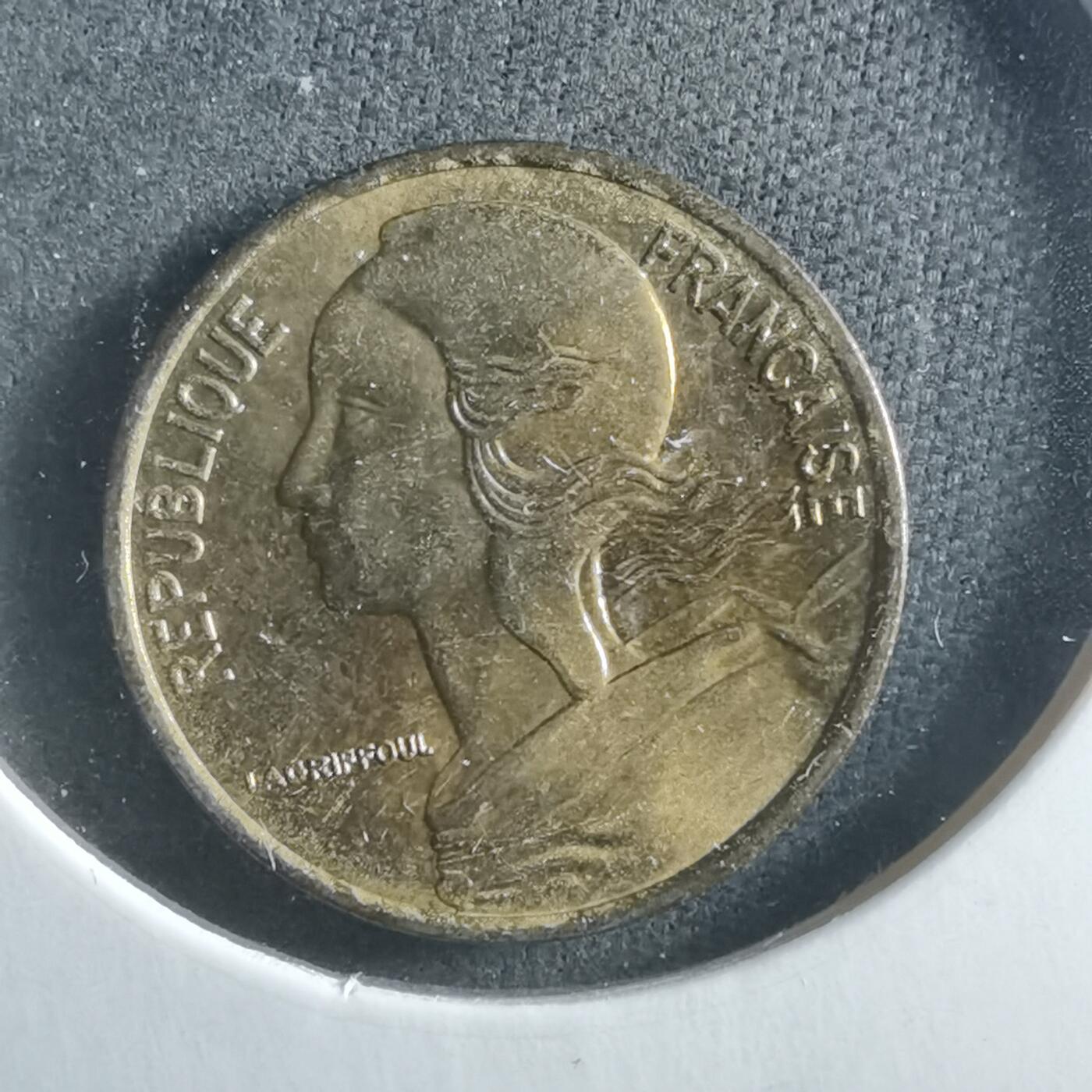 沼泽如烟--第906场 法国1980年五分