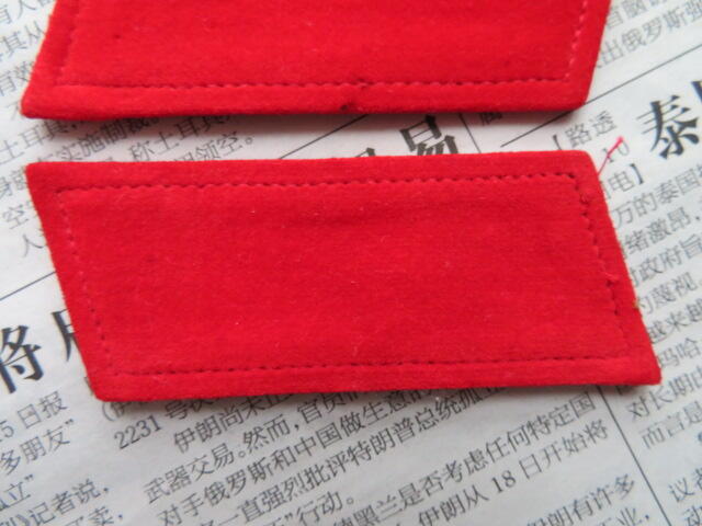 75--【全新】【有脏痕】65扎线红领章一付20220104-24