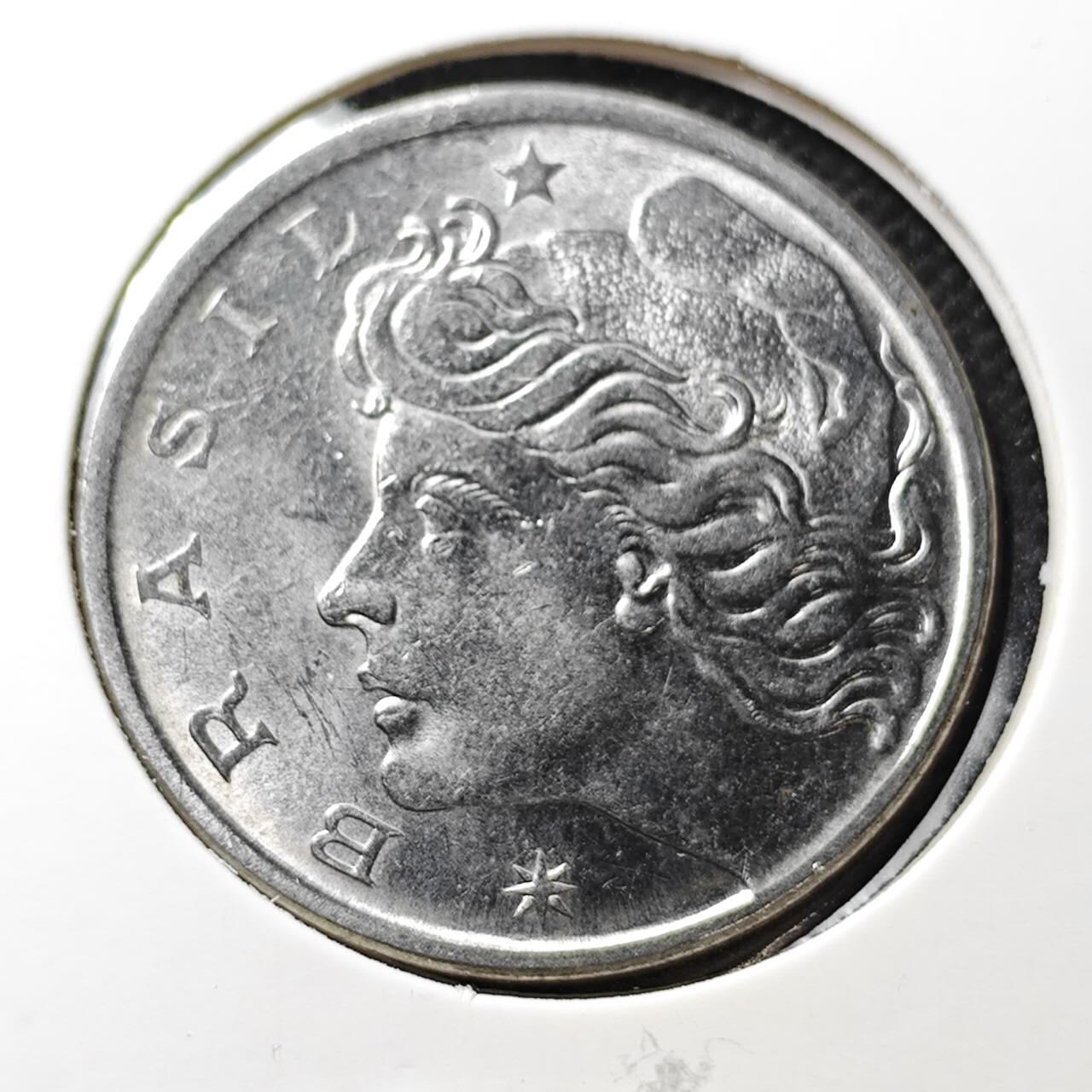 KK钱币收藏小铺  第373场  2月预留时间 周末发货  1976巴西50分