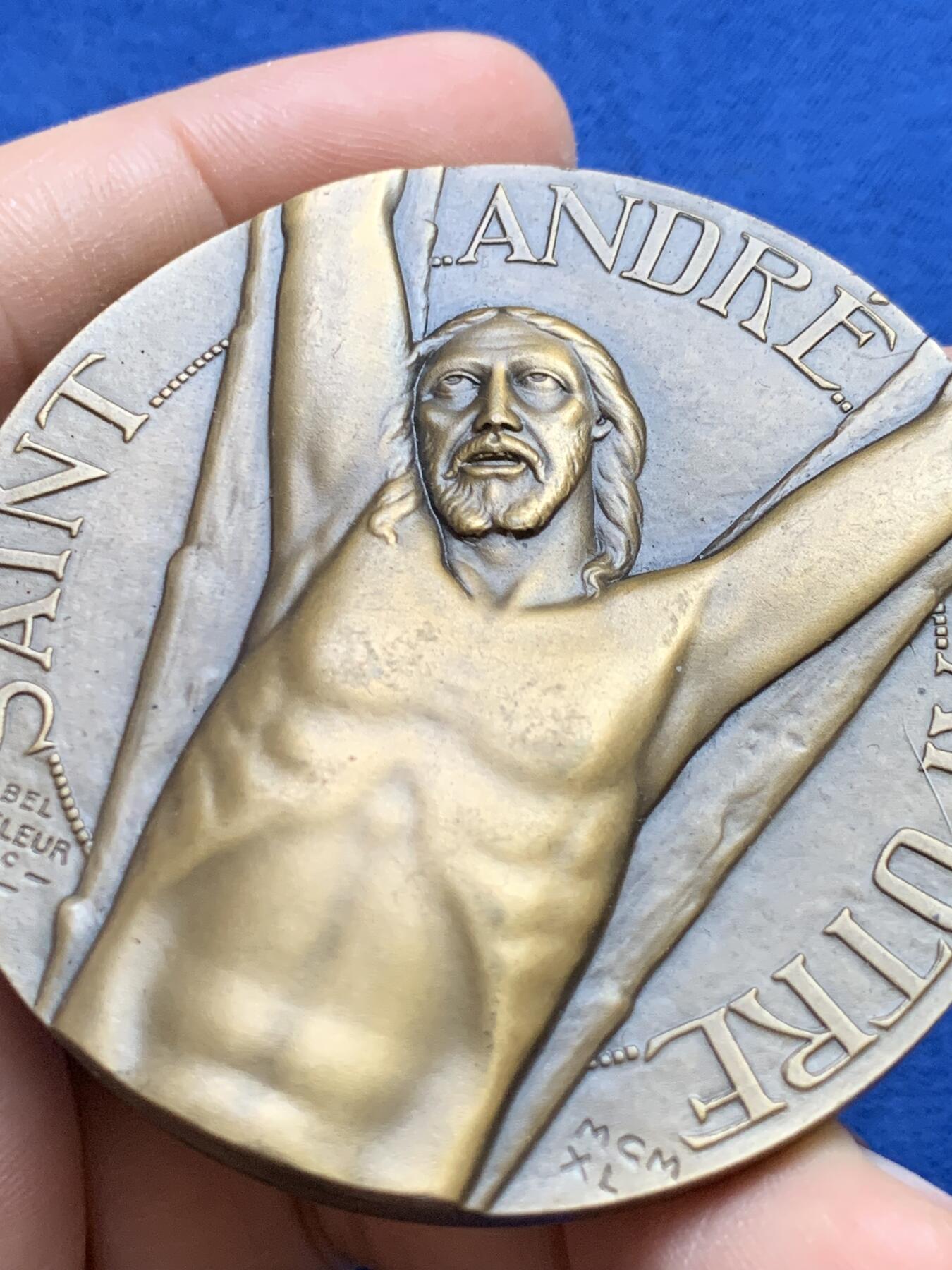 《竞宝斋》第439场 周日，周一，周二 3场连拍 （全场包邮） 名家Abel Lafleur作 宗教铜质纪念章 1940年圣安德烈使徒 阿贝尔·拉弗勒 法国章友协会成员（SAMF）106.1克 58.5mm 丰饶角铜标